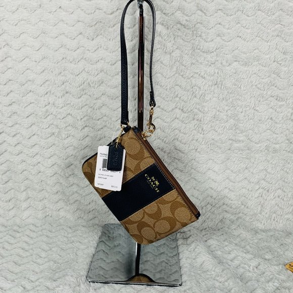 NWT Coach Signature PVC & Leather Small Wristlet in Midnight - Picture 3 of 10